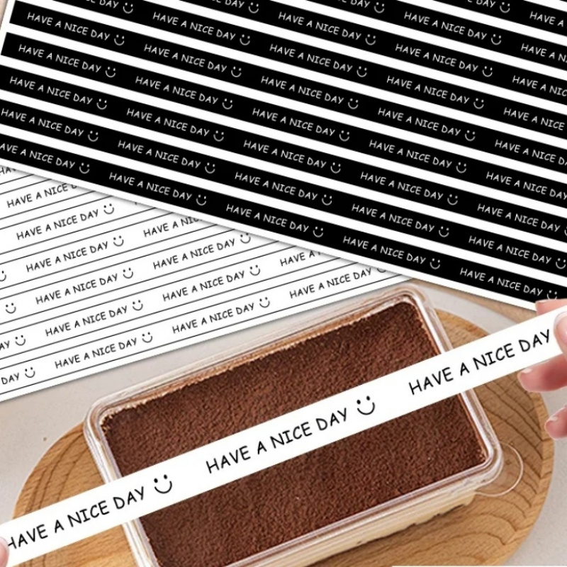 Coffee Tea Paper Cups - 100枚入り「Have a Nice Day」スマイルフェイスシーリングステッカー、長尺ベーカリーラベル、ケーキボックス、デザート容器、コーヒーカップ、装飾タグ