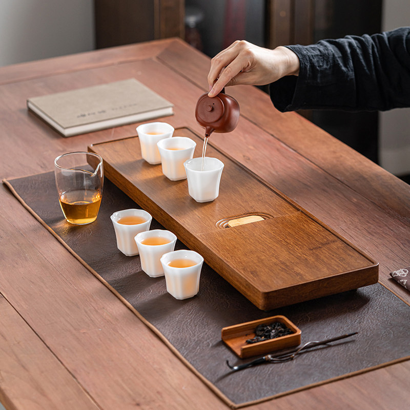 Bamboo Tea Tray - 家庭用、茶室、オフィス向けの頑丈な竹製茶台、引き出し式収納と排水機能付き、茶葉の水切りと乾燥に適した茶台