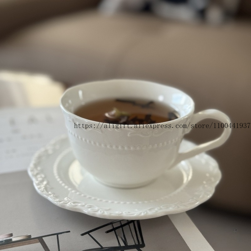 Coffee Tea Sugar Set - フレンチライト高級エンボス花柄コーヒーカップとプレートセット絶妙なアフタヌーンティーセラミックカップ