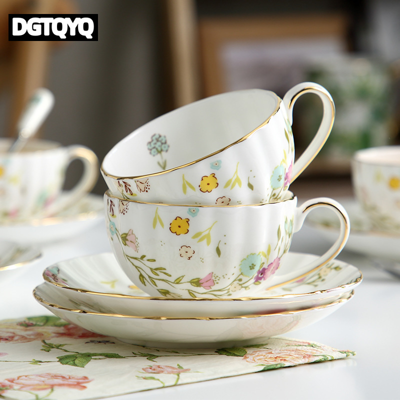 2個セット ヴィンテージ風 花柄 セラミックコーヒーカップ＆ - Coffee Tea Sugar Set のレビューと価格